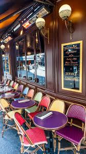 Meet & Greet with Aphrodite & Amor at a Café in Paris, Berlin, NYC